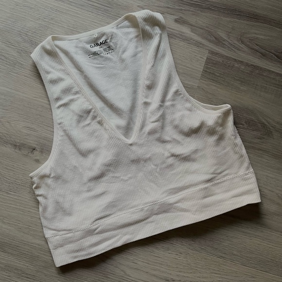 Garage Tops - Garage Seamless Tank 🤍